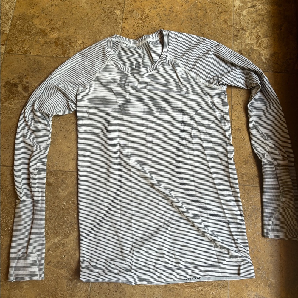 lululemon swiftly tech stripe pattern size 6